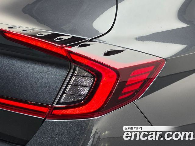 Hyundai Sonata 2023 — фото 9