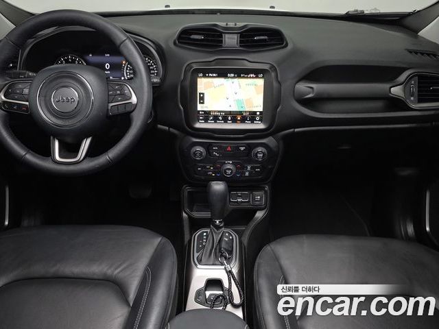 Jeep Renegade 2022 — фото 10