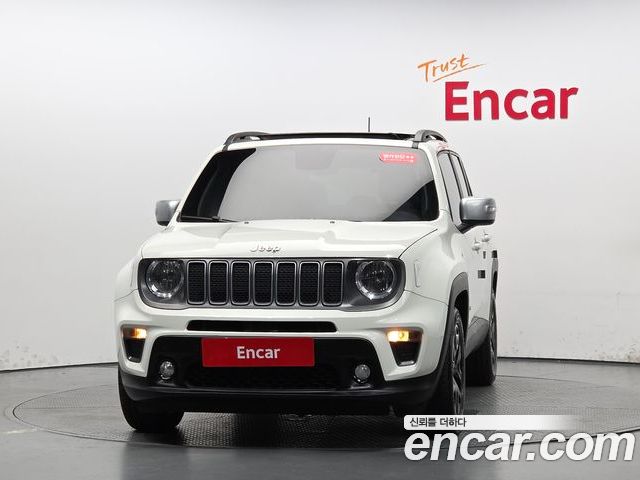 Jeep Renegade 2022 — фото 3