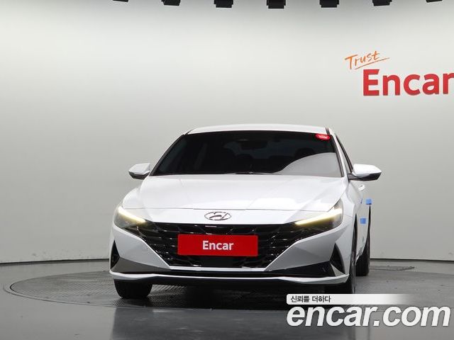 Hyundai Avante 2023 — фото 3