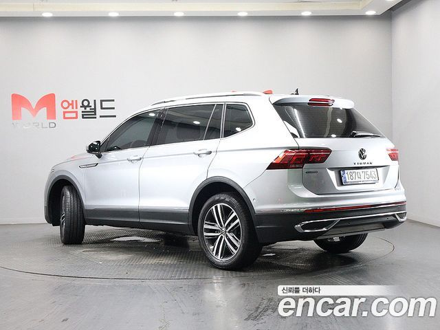 Volkswagen Tiguan 2023 — фото 3