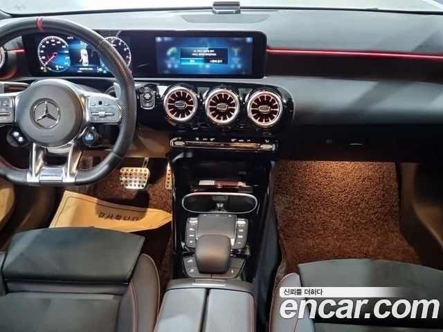 Mercedes-Benz A-Class 2023 — фото 7