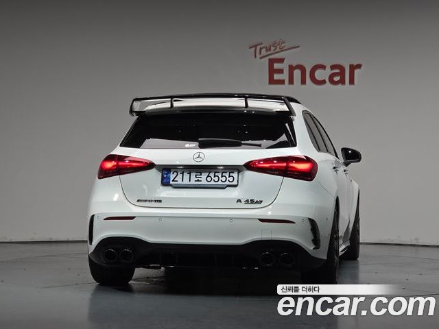 Mercedes-Benz A-Class 2025 — фото 4