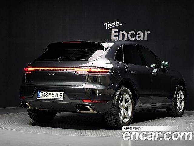 Porsche Macan 2021 — фото 2