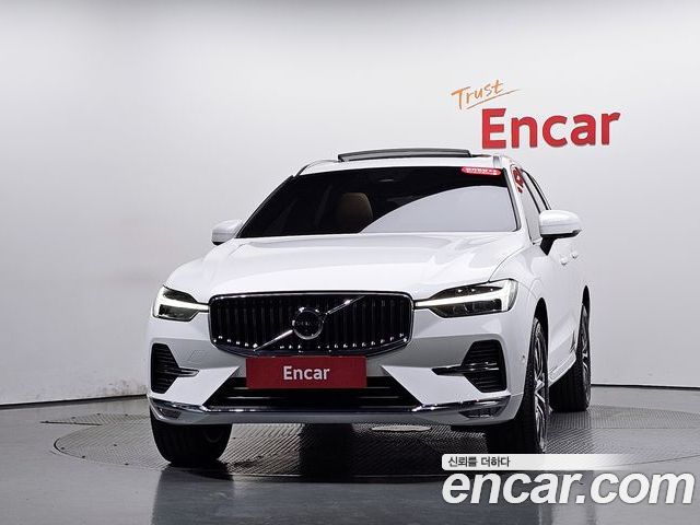 Volvo XC60 2025 — фото 3