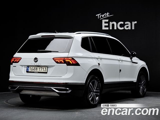 Volkswagen Tiguan 2023 — фото 2