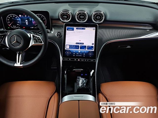 Mercedes-Benz C-Class 2026 — фото 10
