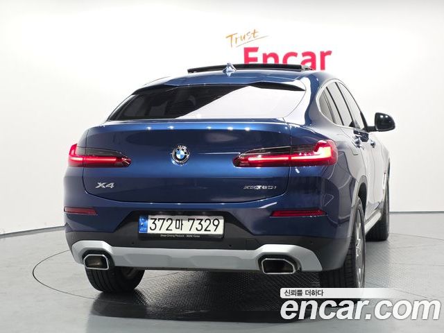 BMW X4 2022 — фото 4