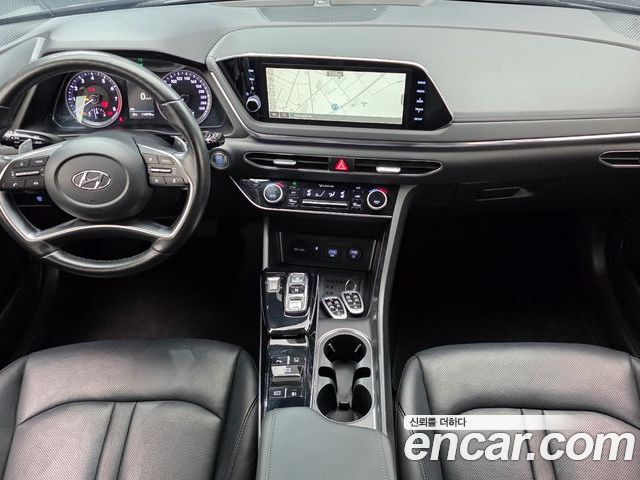 Hyundai Sonata 2022 — фото 10