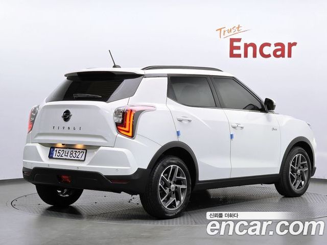 SsangYong Tivoli 2022 — фото 2