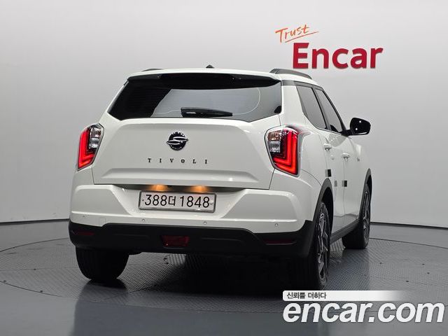 SsangYong Tivoli 2022 — фото 4