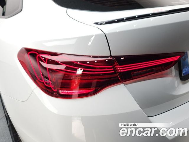 BMW 4 Series 2025 — фото 9