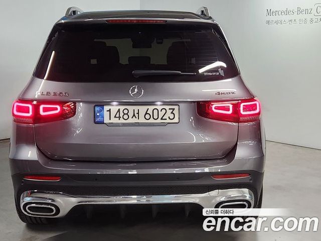 Mercedes-Benz GLB 2022 — фото 4