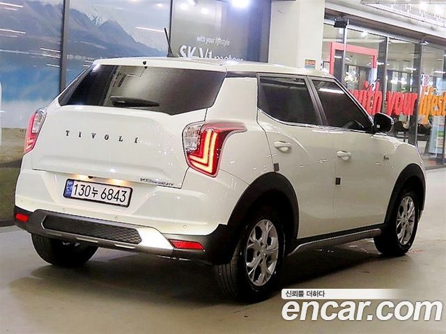 SsangYong Tivoli 2024 — фото 4