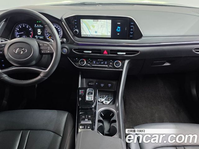 Hyundai Sonata 2022 — фото 10