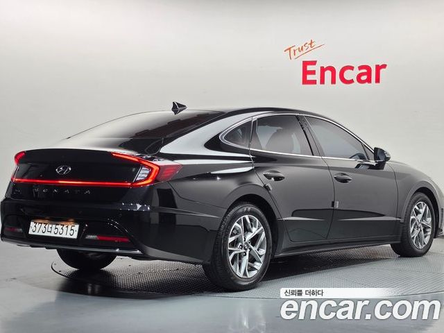 Hyundai Sonata 2022 — фото 2