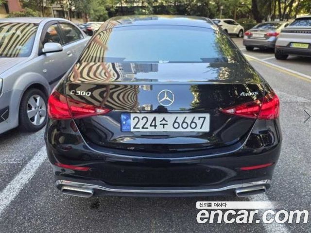 Mercedes-Benz C-Class 2023 — фото 5