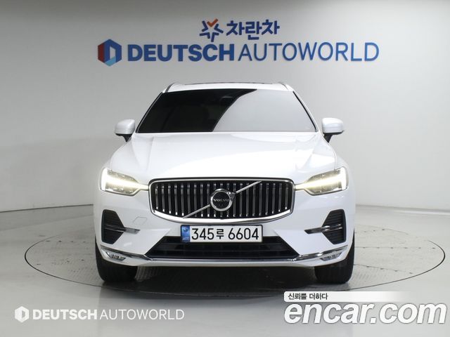 Volvo XC60 2022 — фото 3