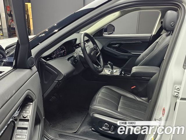 Land Rover Range Rover Evoque 2022 — фото 10