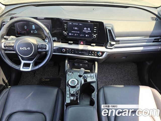 Kia Sportage 2022 — фото 10