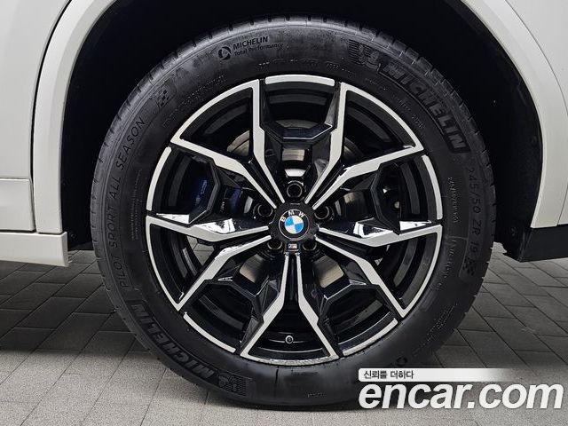 BMW X4 2023 — фото 7