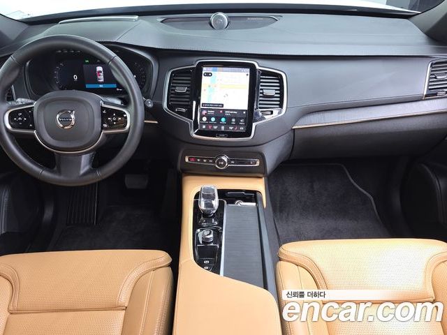 Volvo XC90 2023 — фото 10