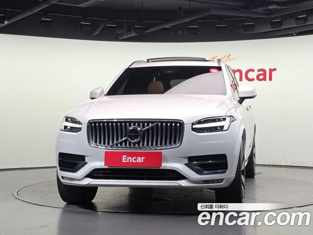 Volvo XC90 2023 — фото 3