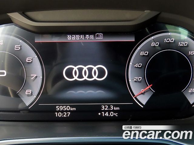 Audi Q3 2025 — фото 8