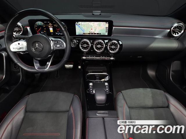 Mercedes-Benz CLA 2023 — фото 10