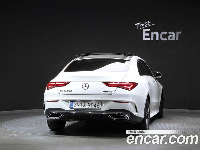 Mercedes-Benz CLA 2023 — фото 4