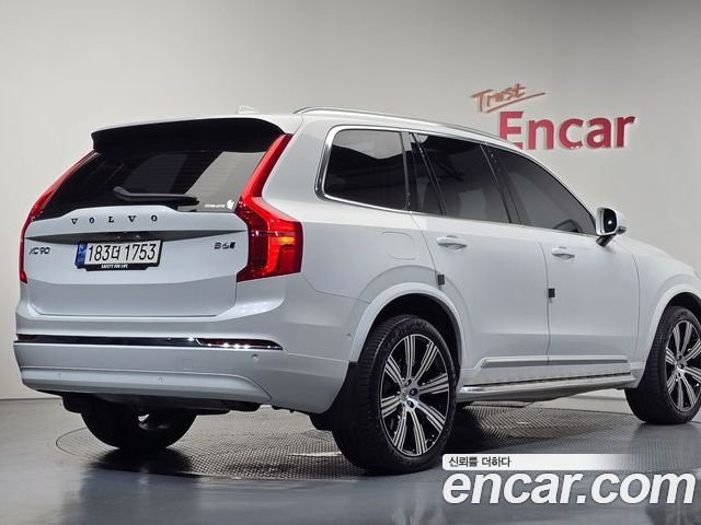 Volvo XC90 2024 — фото 2