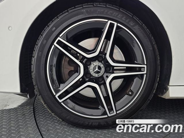 Mercedes-Benz CLA 2023 — фото 5