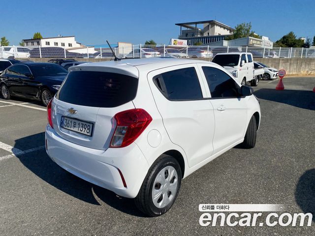 Chevrolet Spark 2022 — фото 4