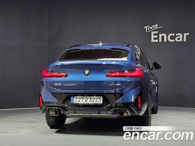 BMW X4 2023 — фото 4