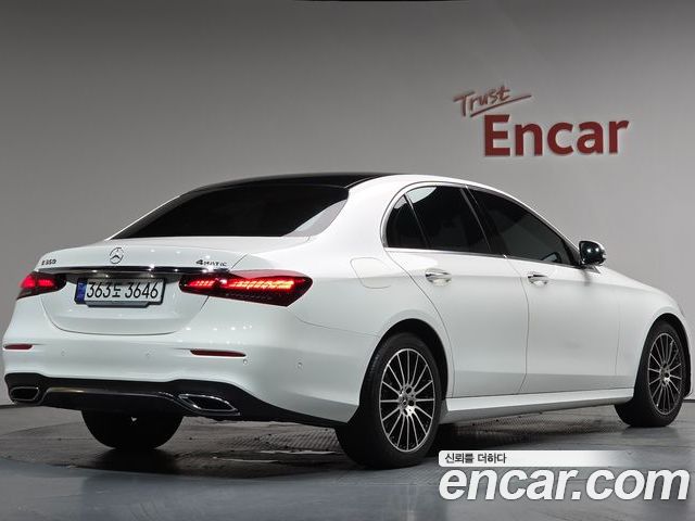 Mercedes-Benz E-Class 2023 — фото 2