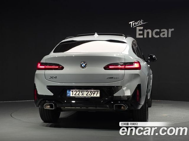 BMW X4 2023 — фото 4