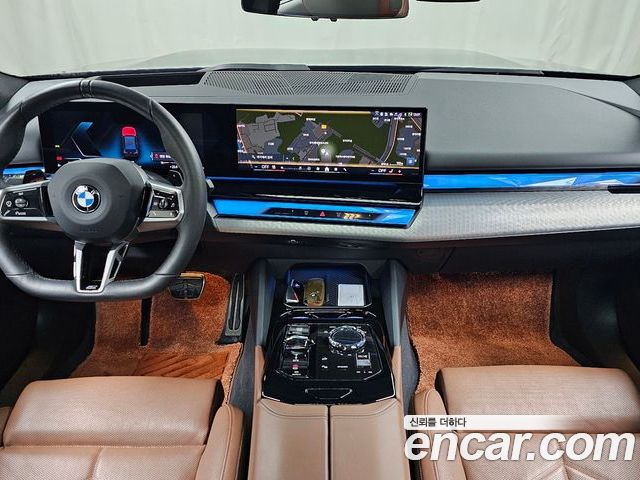 BMW 5 Series 2024 — фото 10