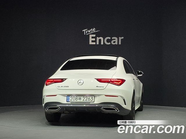 Mercedes-Benz CLA 2022 — фото 4