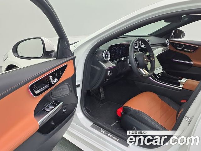 Mercedes-Benz C-Class 2025 — фото 10