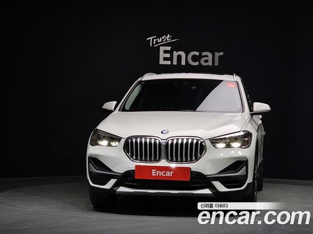 BMW X1 2022 — фото 3