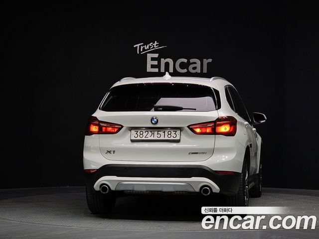 BMW X1 2022 — фото 4