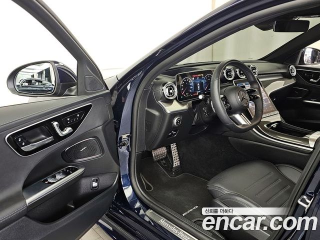 Mercedes-Benz C-Class 2022 — фото 10