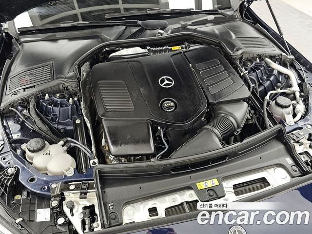 Mercedes-Benz C-Class 2022 — фото 6