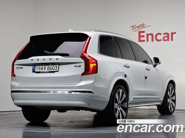 Volvo XC90 2023 — фото 2