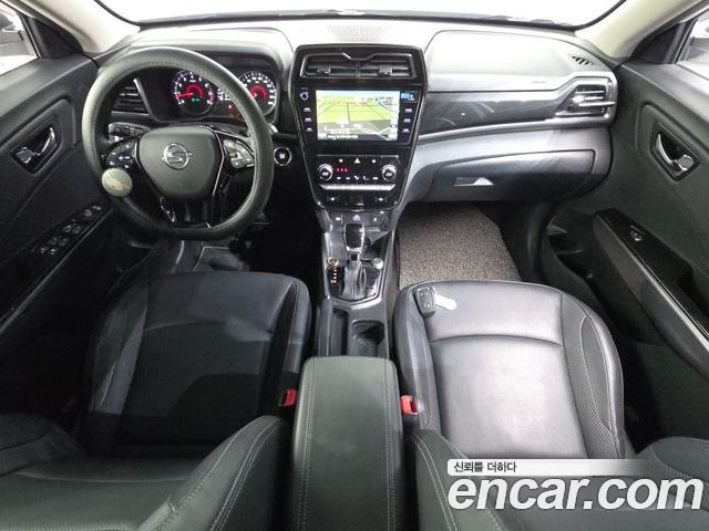 SsangYong Tivoli 2023 — фото 10