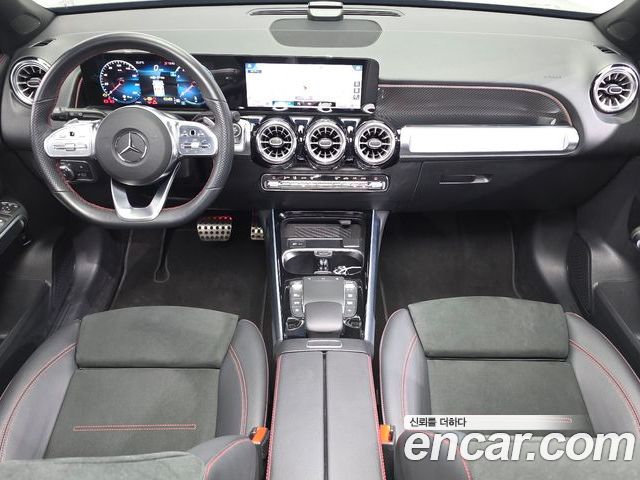 Mercedes-Benz GLB 2023 — фото 10