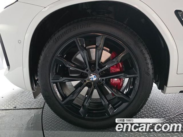 BMW X4 2025 — фото 5