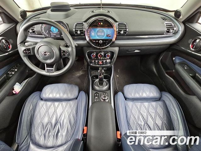MINI Clubman 2023 — фото 10