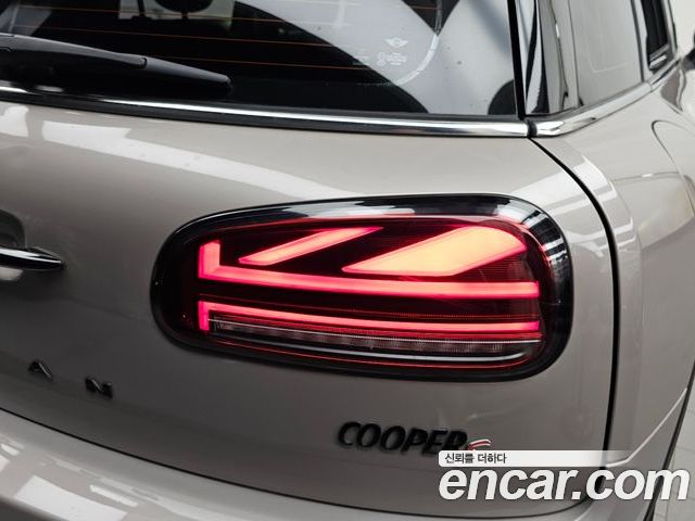 MINI Clubman 2023 — фото 9