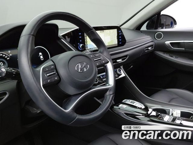 Hyundai Sonata 2022 — фото 6